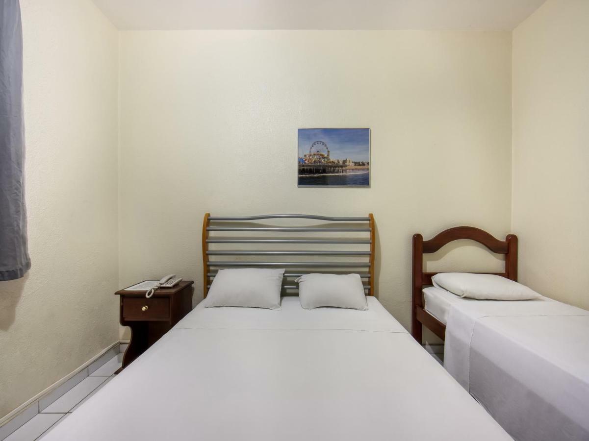 Hotel Netuno Beach Suites Форталеза Екстер'єр фото